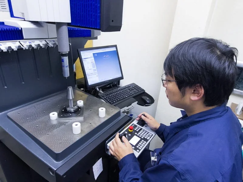 計測・品質管理の様子 3
